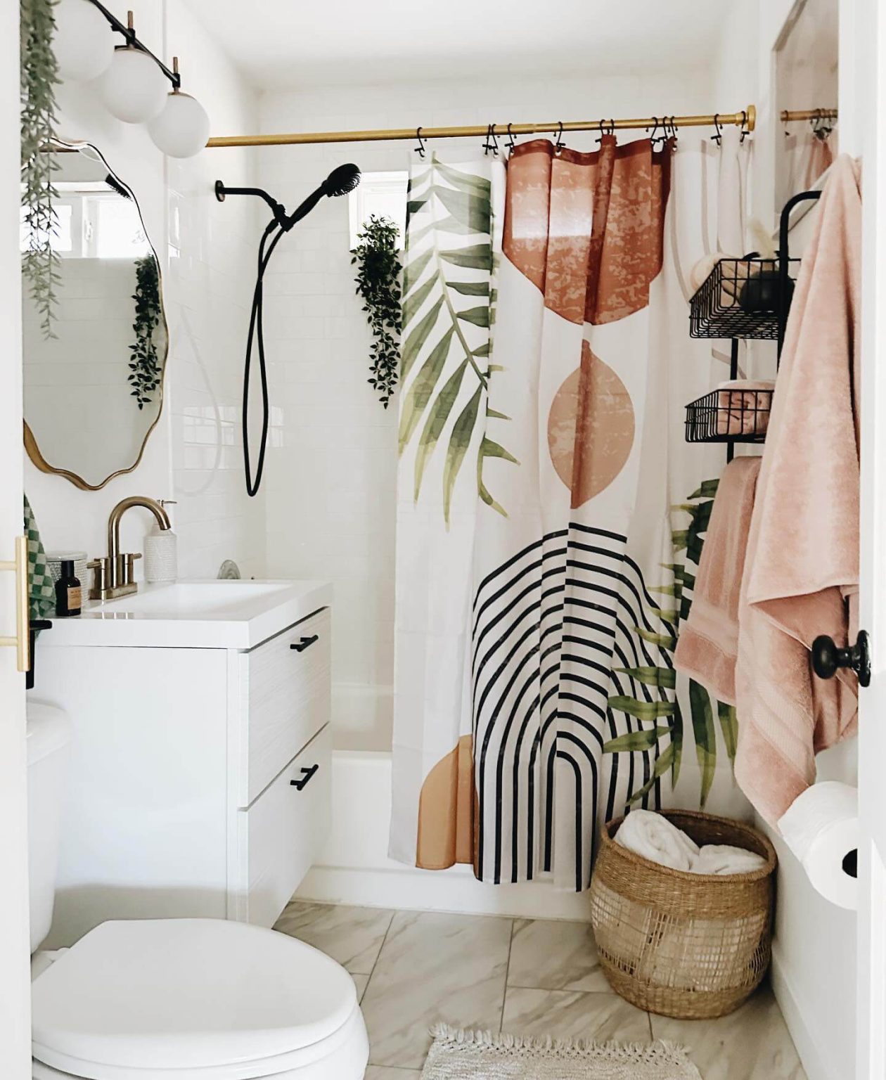 33 Stunning Boho Bathroom Designs Ideas to Elevate Your Home's Ambiance