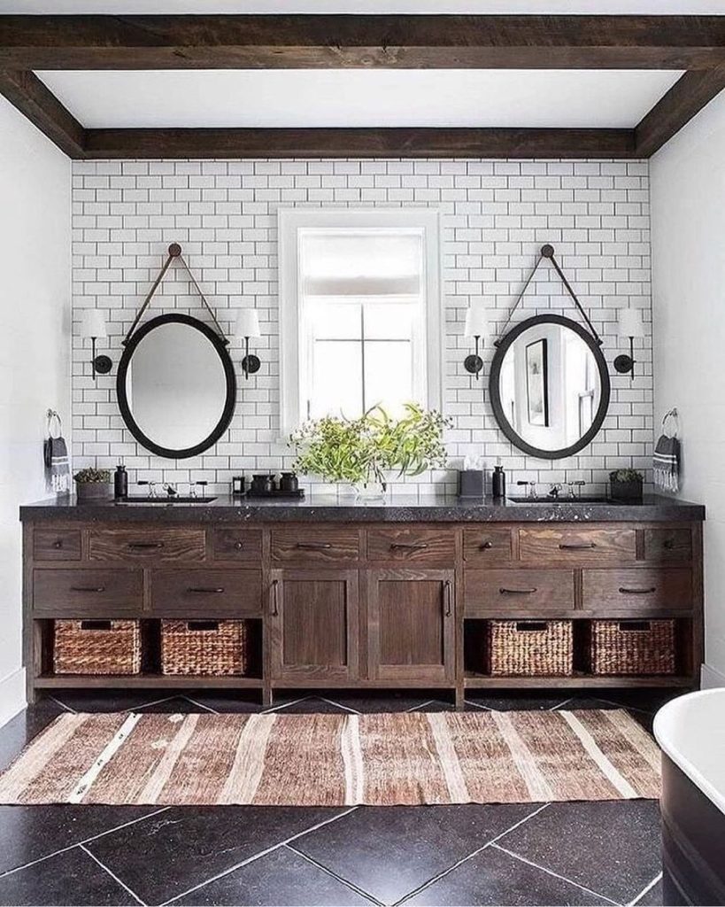 Bold Contrasts in a Farmhouse Bathroom