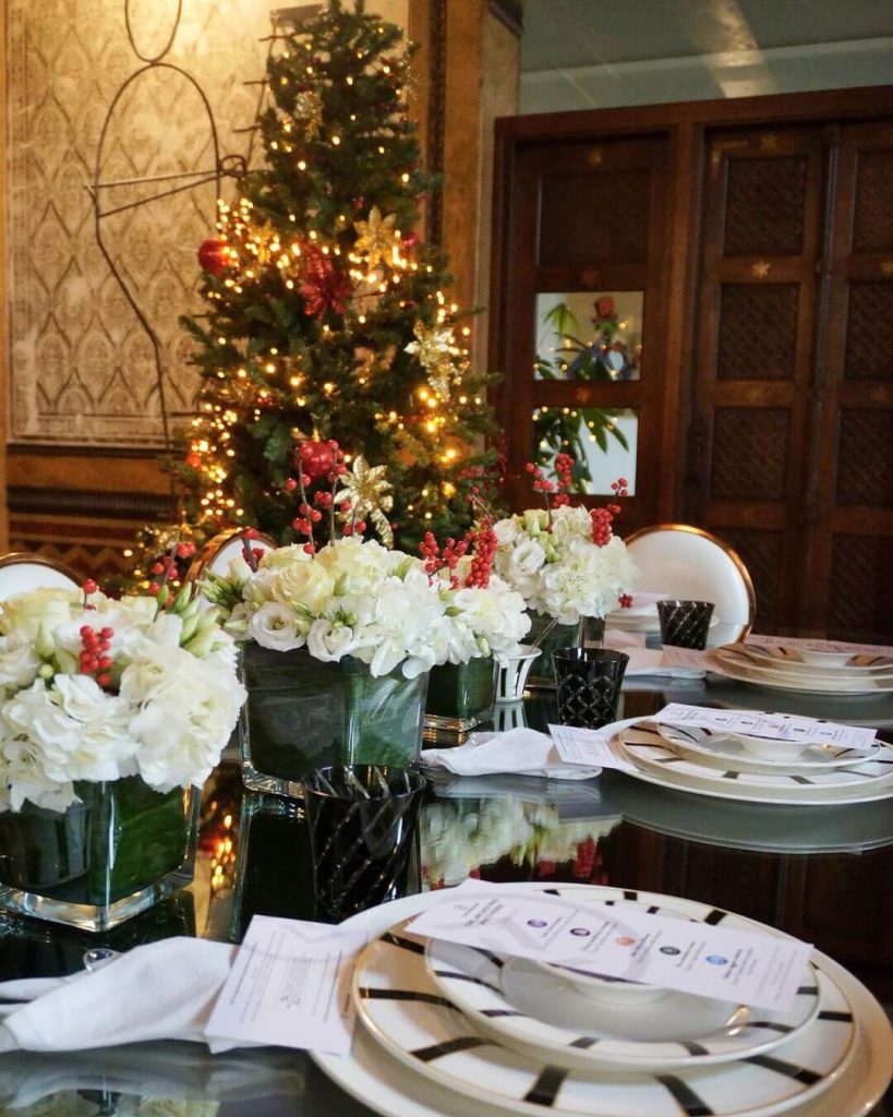 Classic Red and White Floral Christmas Table