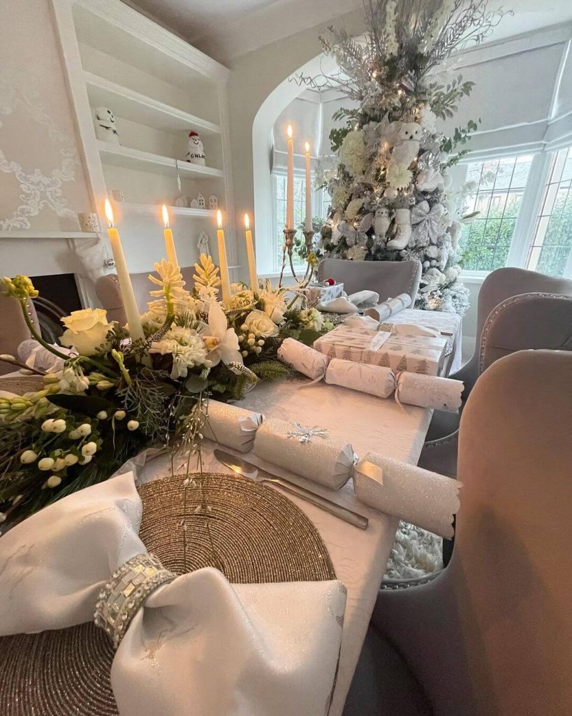 Elegant White and Silver Christmas Table Setting