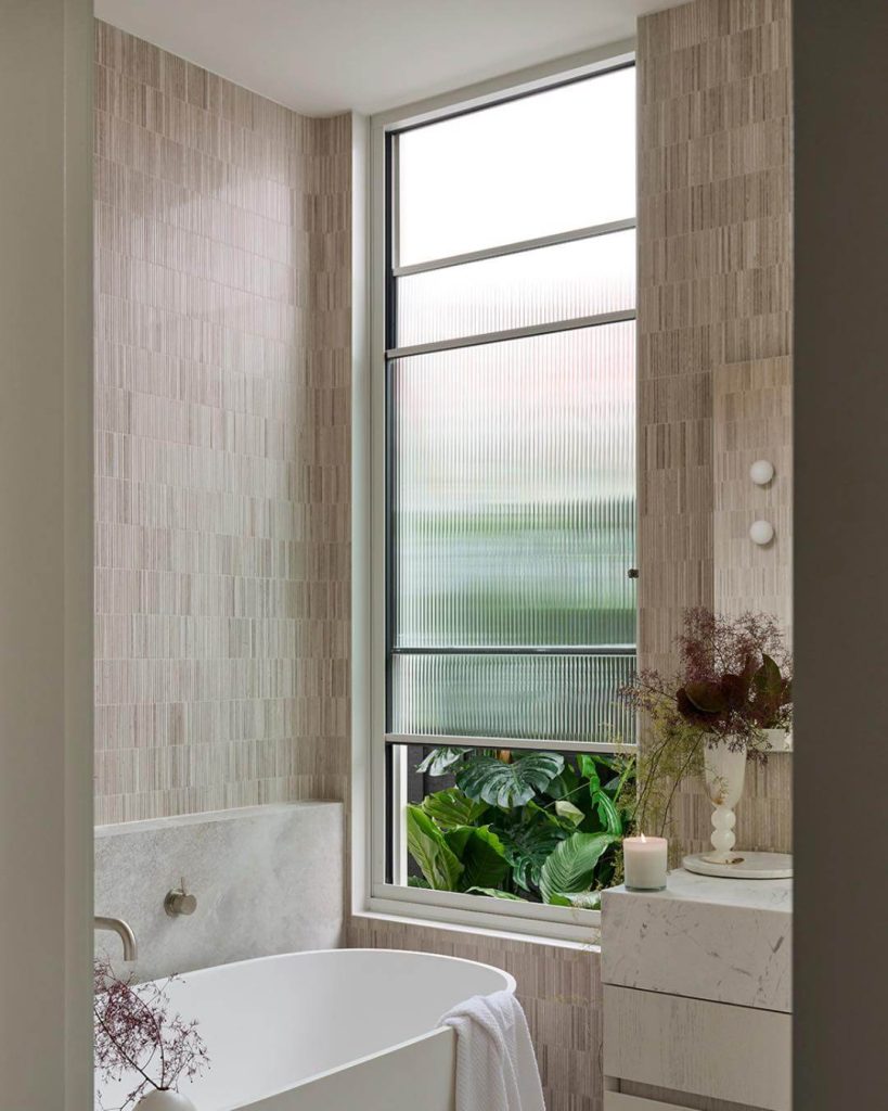 Frosted Glass Panel for Contemporary Bathrooms