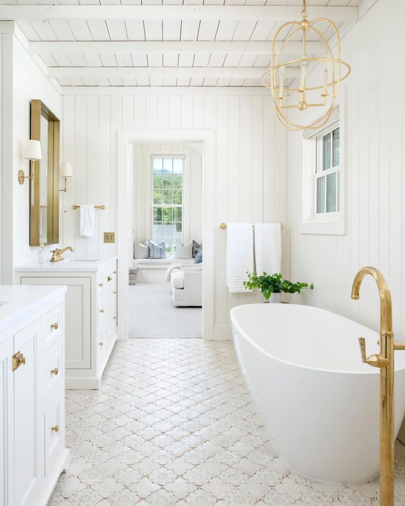 Luxurious Farmhouse Bathroom with Elegant Fixtures