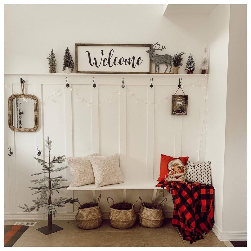 Minimalist Christmas Welcome Corner