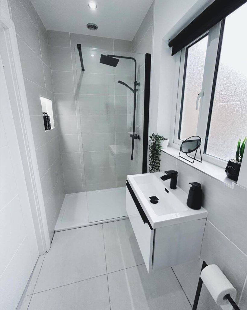 Modern Monochrome Walk-in Shower Bathroom