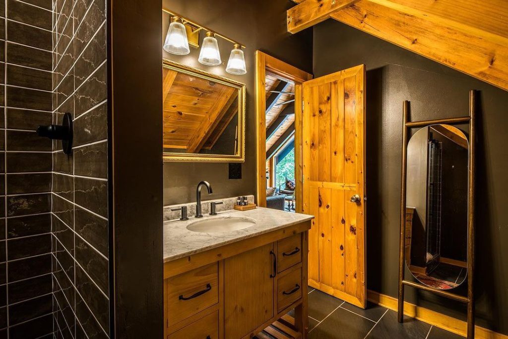 Modern Rustic Bathroom with Dark Accents