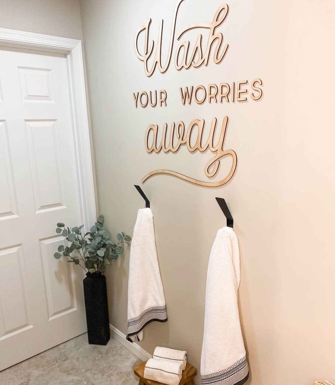 21+ Stunning Bathroom Wall Decor Ideas to Elevate Your Space - Evinco ...