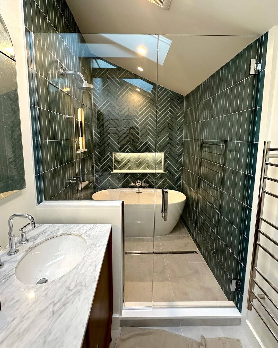 31+ Budget-Friendly Walk-In Shower Ideas That Elevate Your Bathroom ...