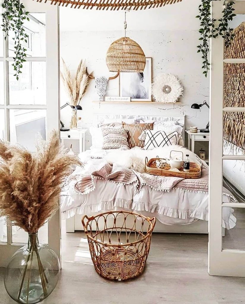 Cozy Boho Bedroom with Pampas Grass Decor