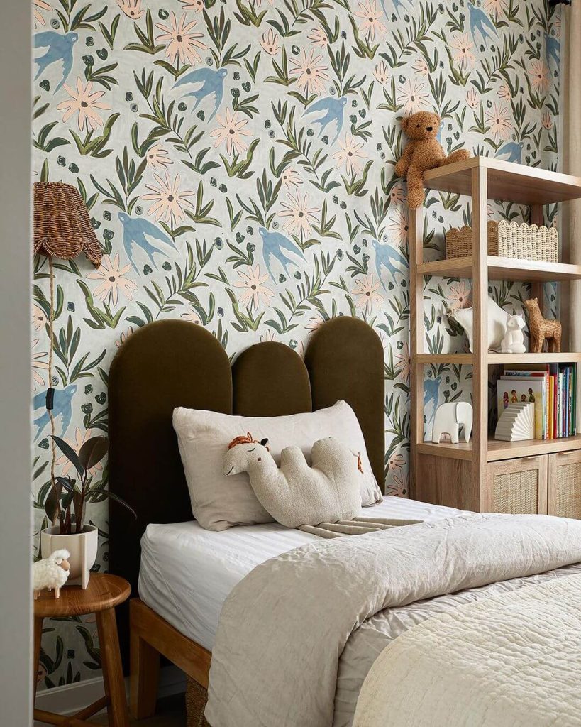 Floral-Themed Kid’s Room with Bold Wallpaper