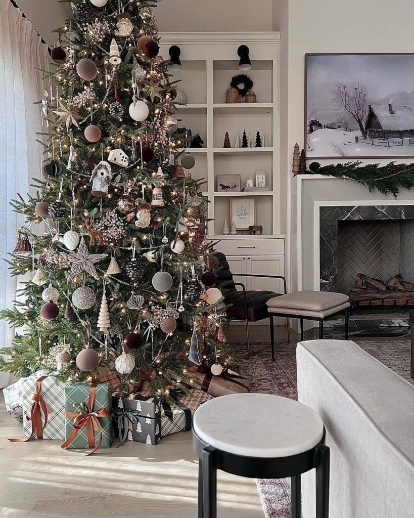 Modern Rustic Vintage Christmas Tree with Neutral Tones