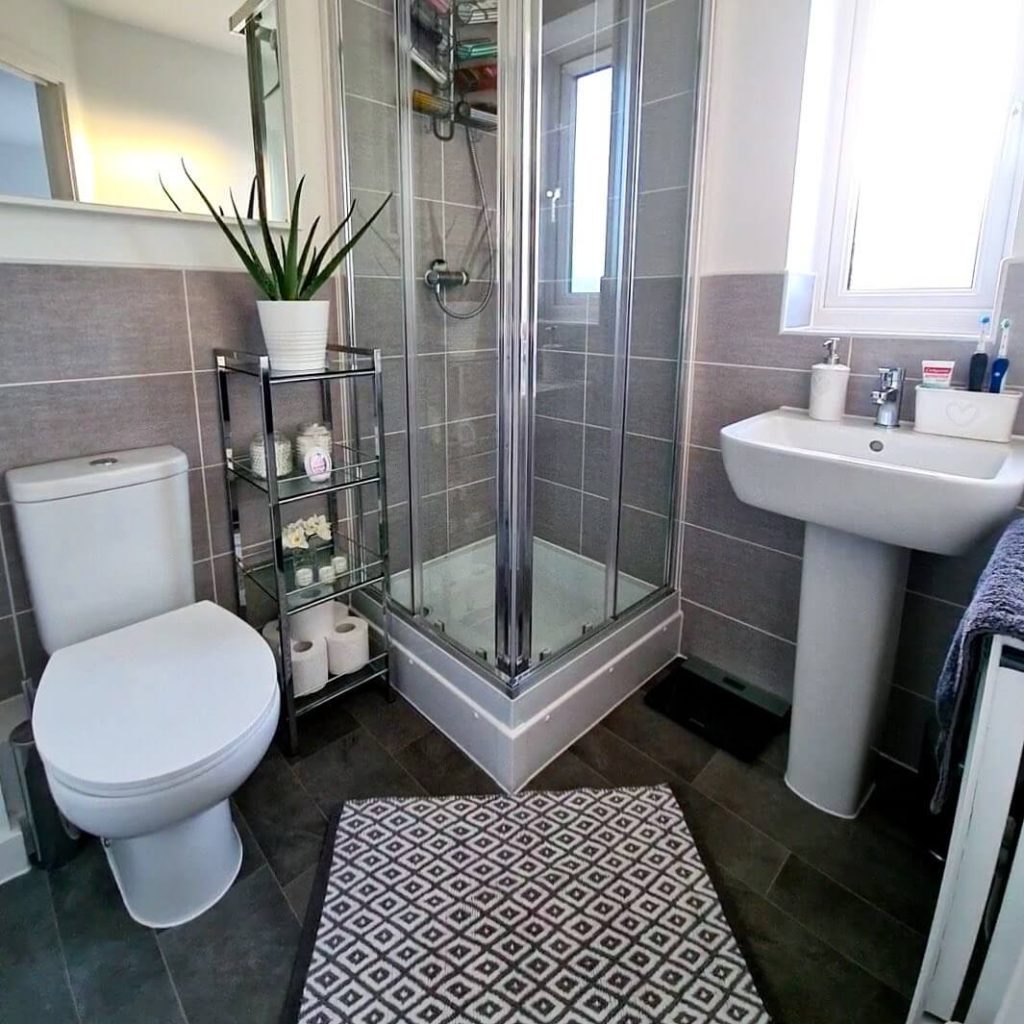 Modern Vanity with Built-In Shelving Niches