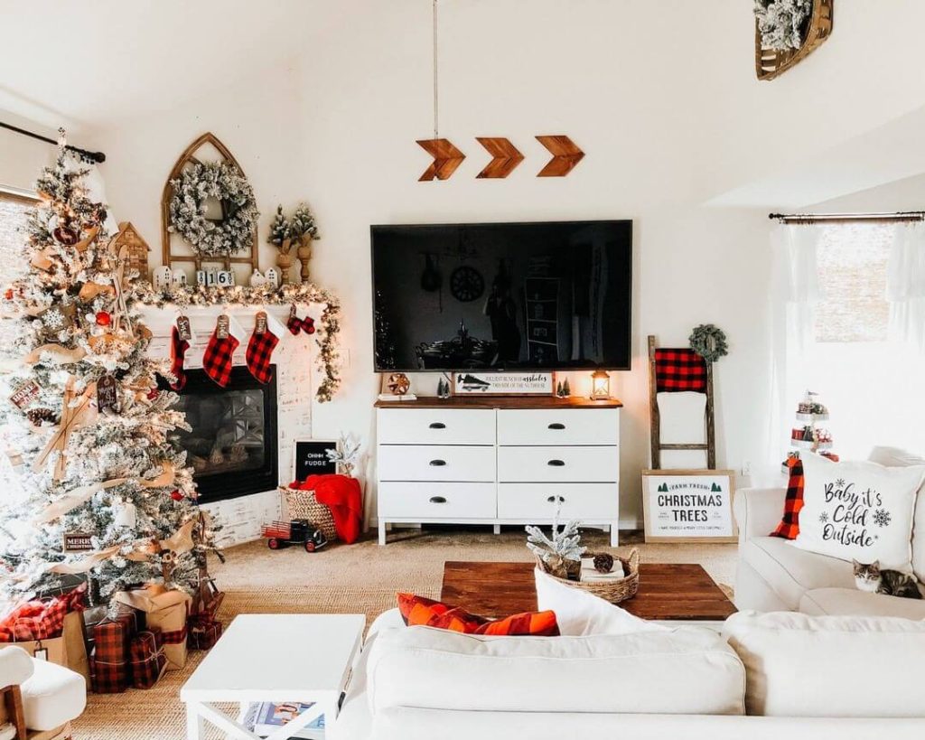 Rustic Buffalo Check Living Room Decor with Festive Touches