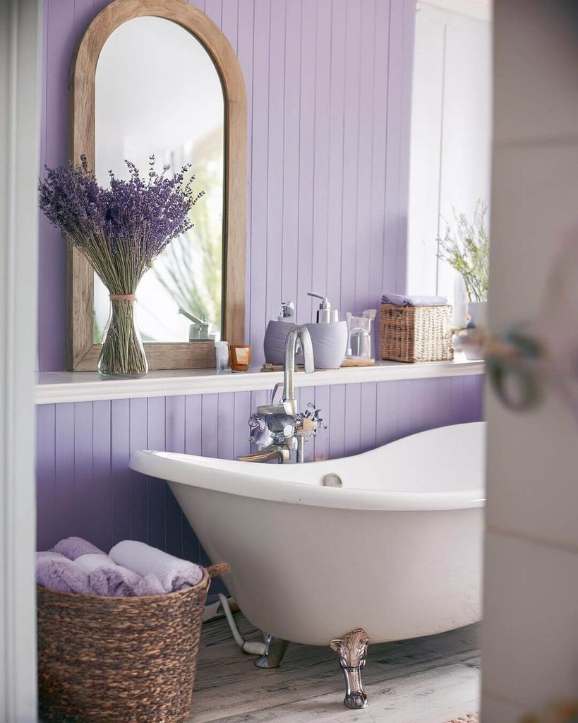 Soft Lavender Bathroom with Natural Accents