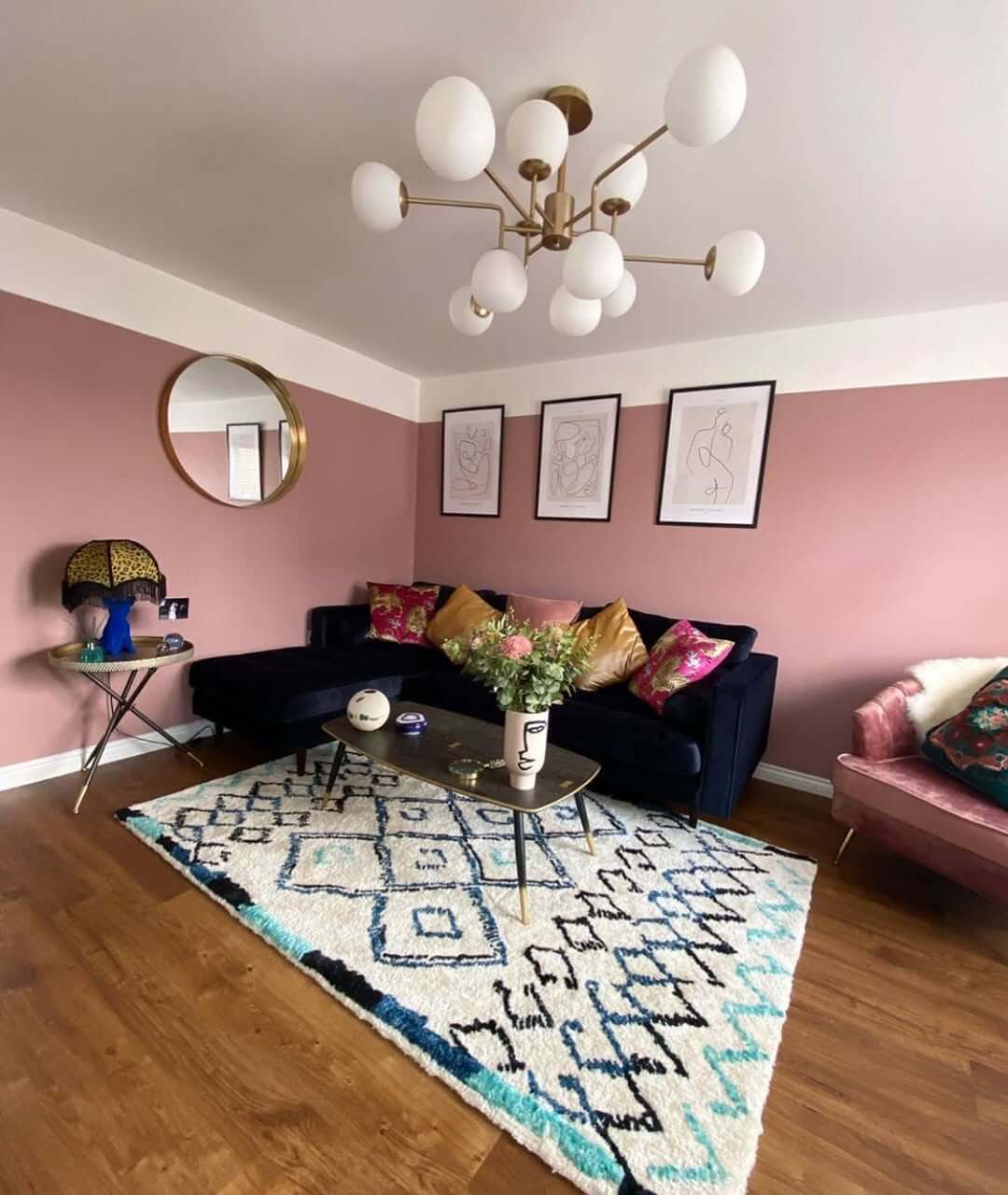 29+ Pink Living Room Ideas for a Modern & Feminine Touch