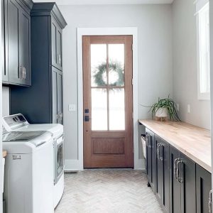 31+ Laundry Room Cabinet Ideas for a Chic & Organized Space