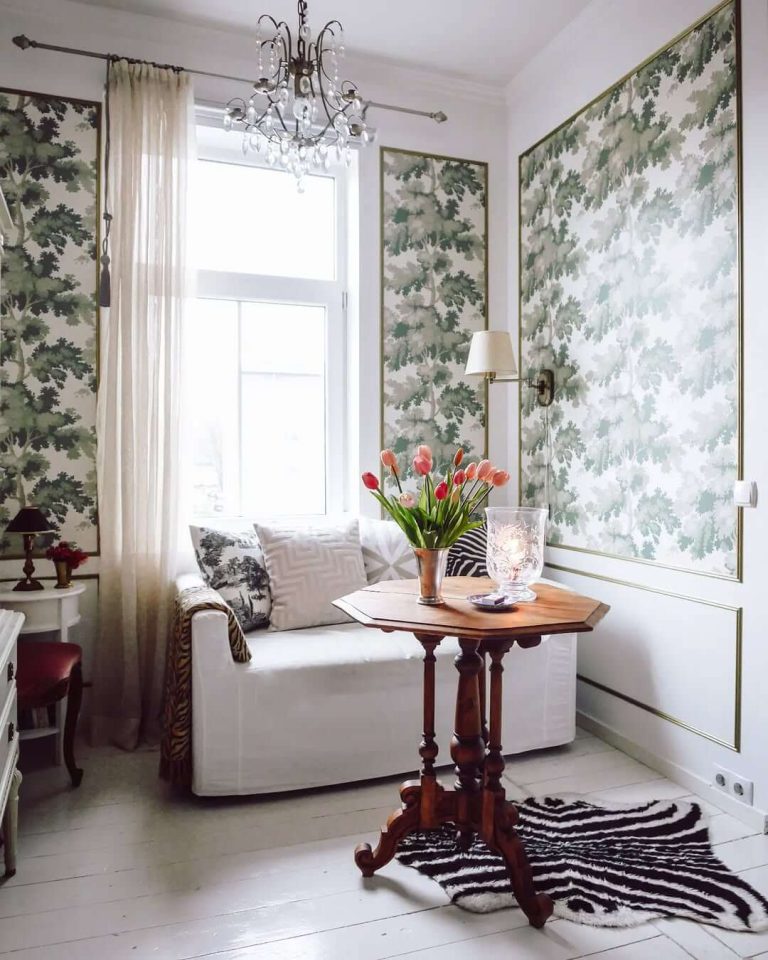 Image showcasing Best 29+ Small Living Room Decor Tips for a Spacious Feel