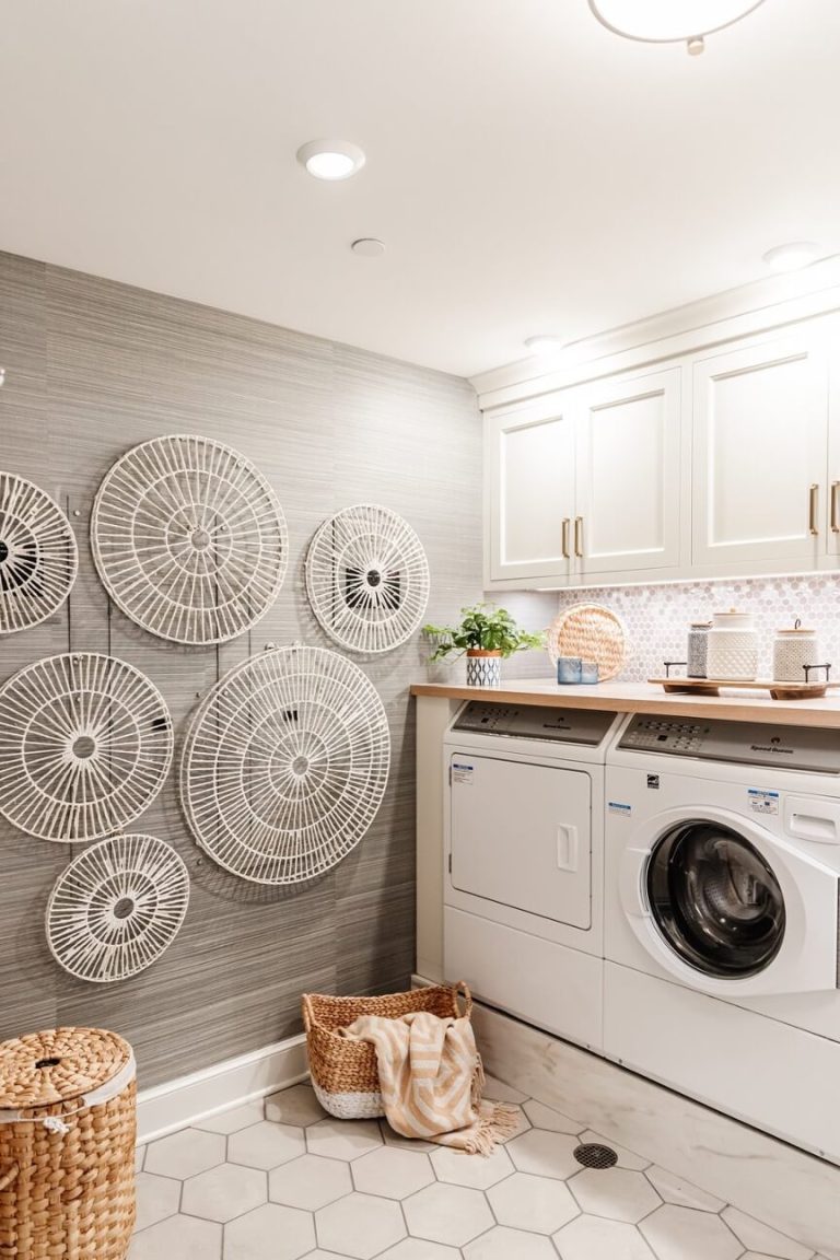29+ Stylish Laundry Room Ideas to Maximize Space & Functionality