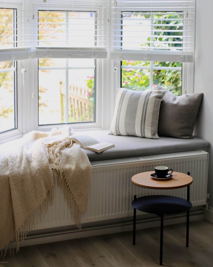 Minimalist Bay Window Reading Nook