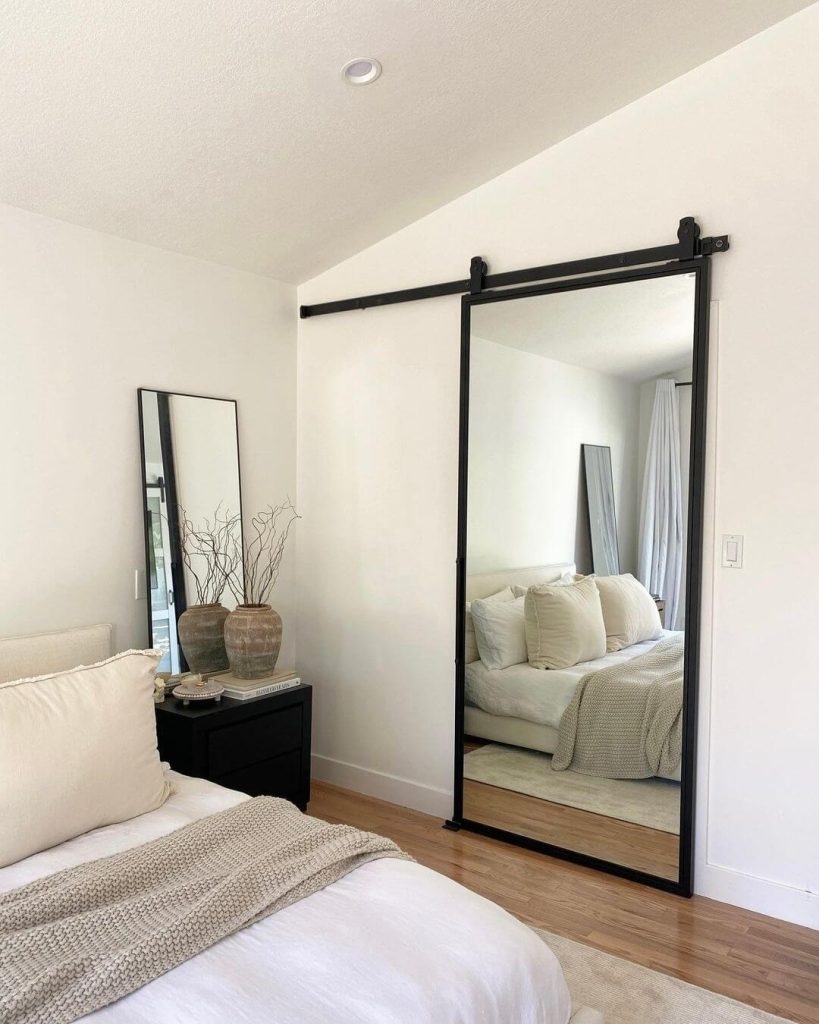 25 Stunning Bedroom Floor Mirror Ideas to Elevate Your Space - Evinco ...