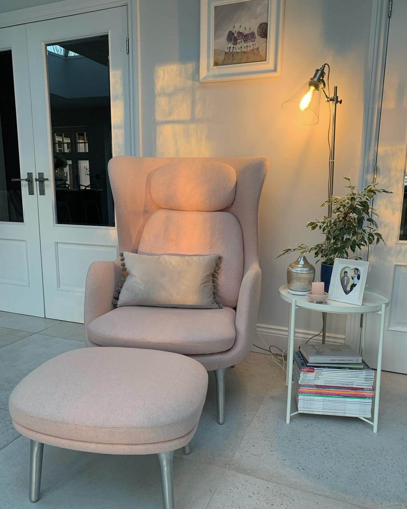 Scandinavian-Inspired Pastel Reading Spot