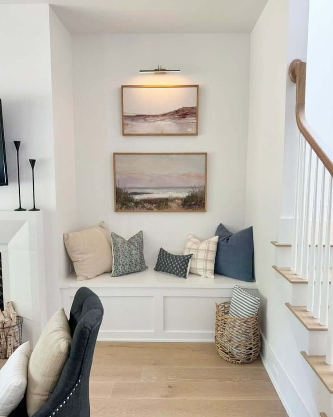 31+ Stunning Living Room Wall Decor Ideas to Elevate Your Space