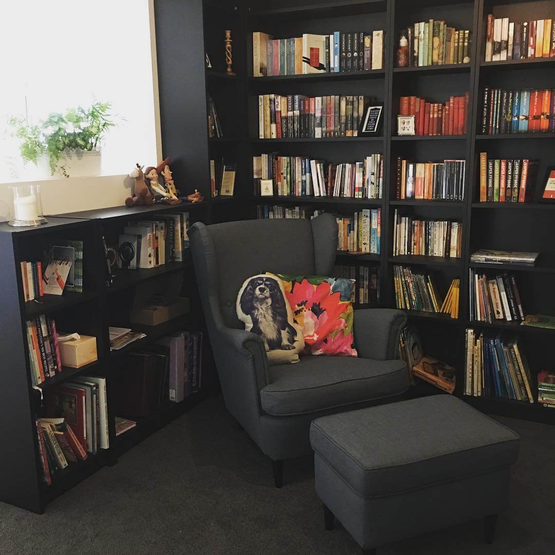 19+ Genius IKEA Library Hack to Create a Stunning Home Bookshelf