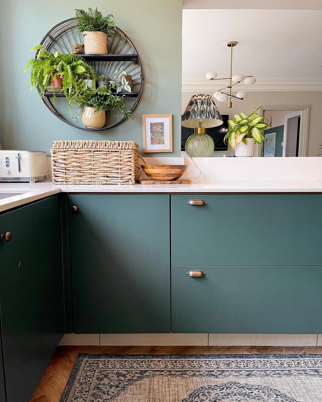 40+ Green Kitchen Cabinet Ideas for a Fresh and Inviting Space