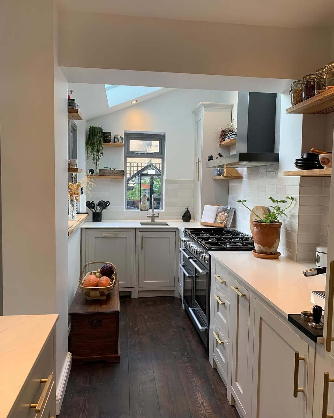 21+ Small Kitchen Ideas to Maximize Space and Style