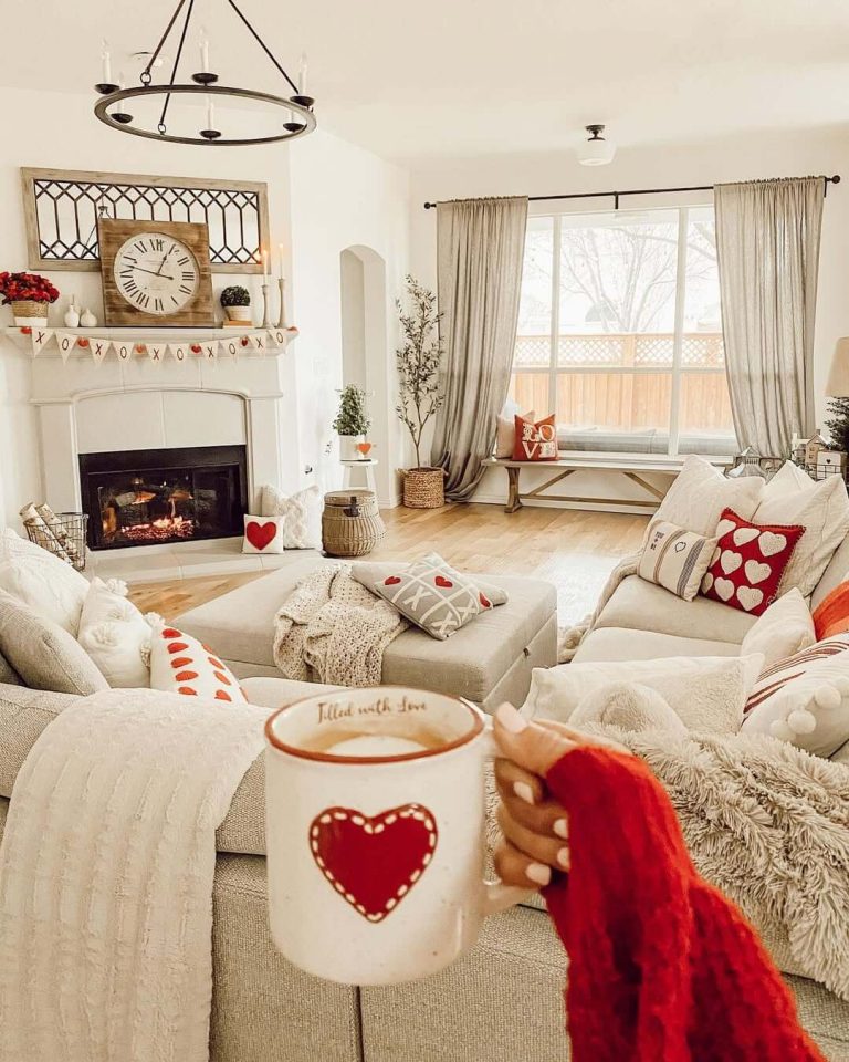 23+ Stunning Farmhouse Valentine Décor Ideas for a Cozy & Romantic Home