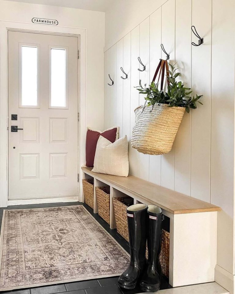29+ Entryway Bench Decor Ideas for a Welcoming Home