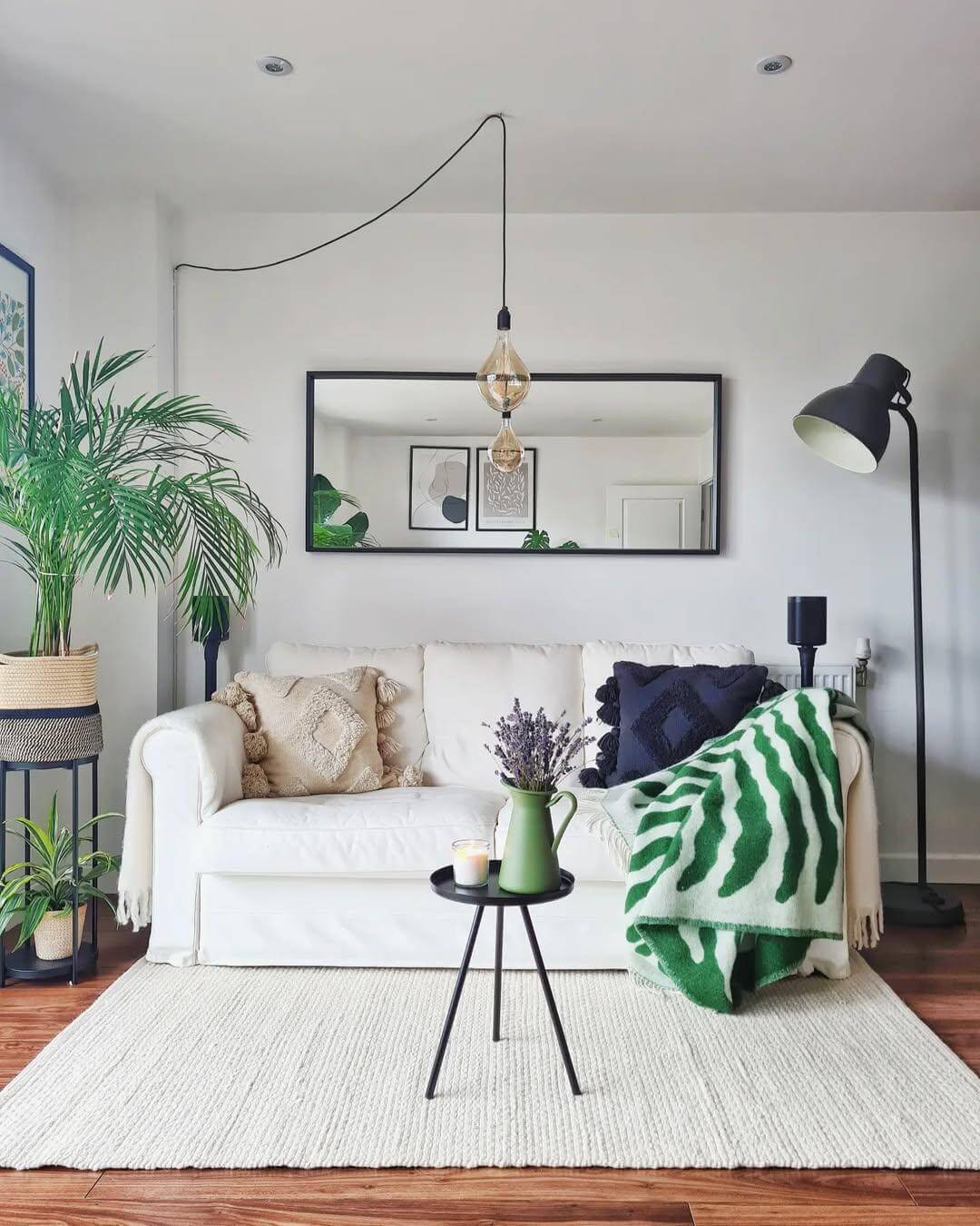 25+ Small Living Room Ideas to Maximize Space and Style