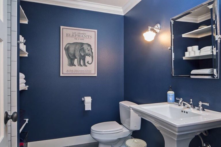 Stunning Navy Bathroom Ideas to Transform Your Space