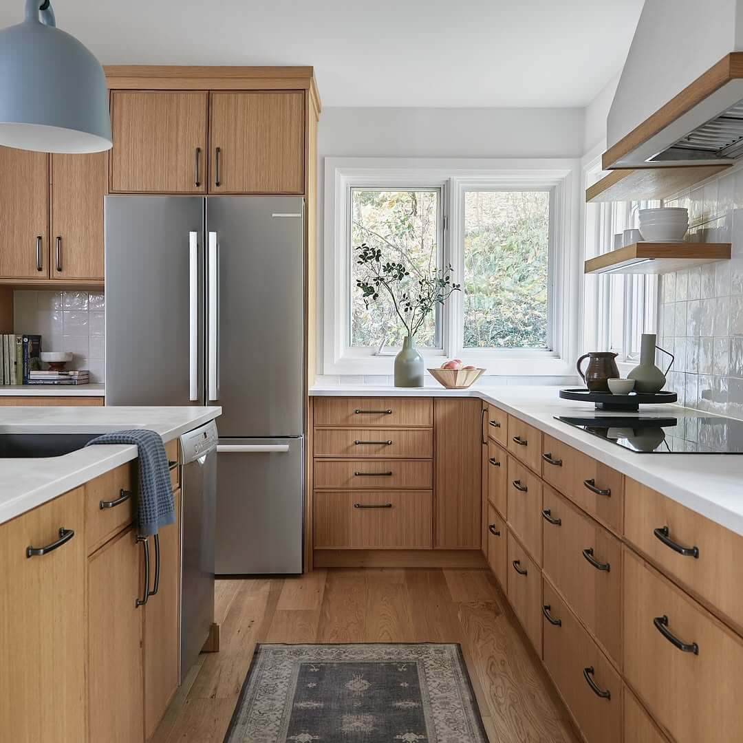 Stunning White Oak Kitchen Cabinets That Redefine Modern Elegance