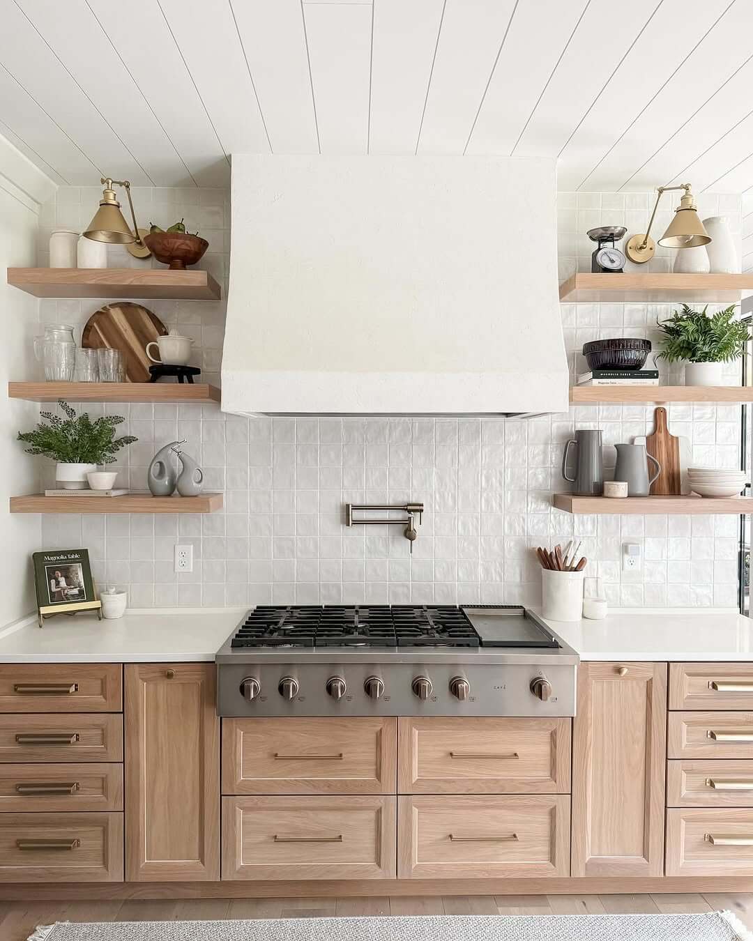 Stunning White Oak Kitchen Cabinets That Redefine Modern Elegance