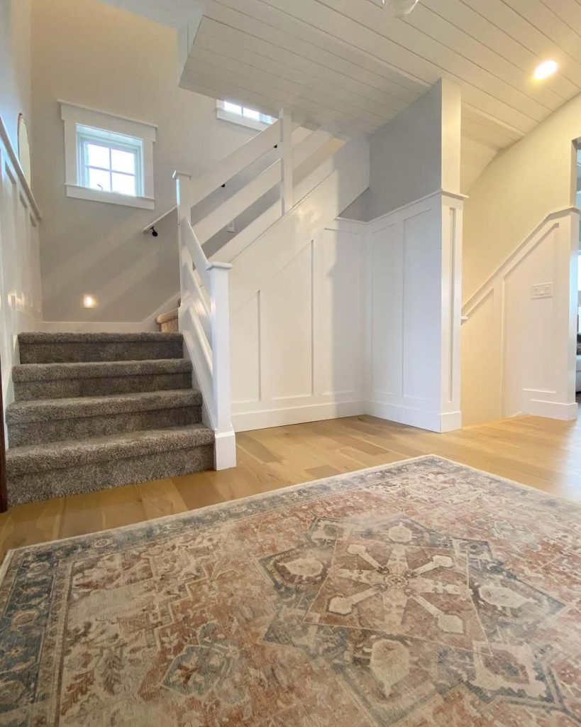 11. Layered Textures for a Soft Transitional Entry