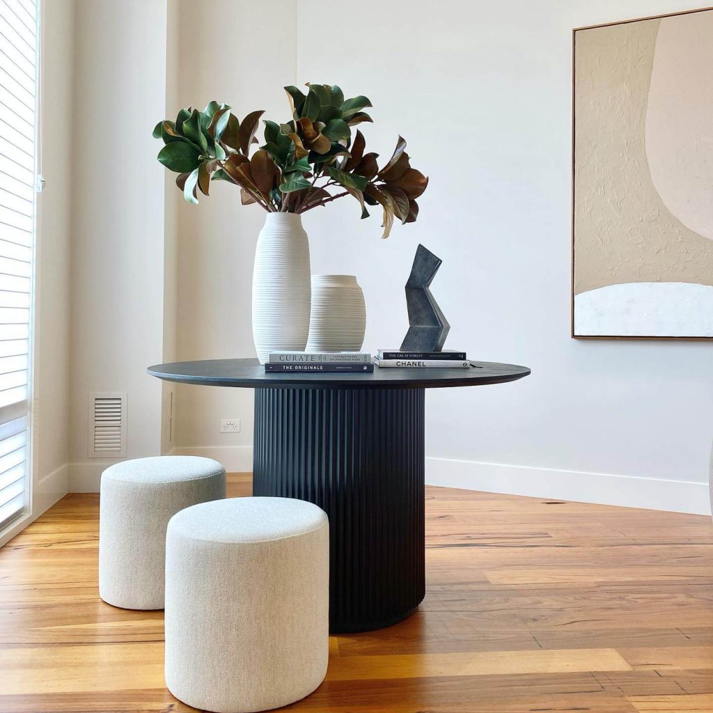 13. Bold Contemporary Minimalism with Fluted Contrast