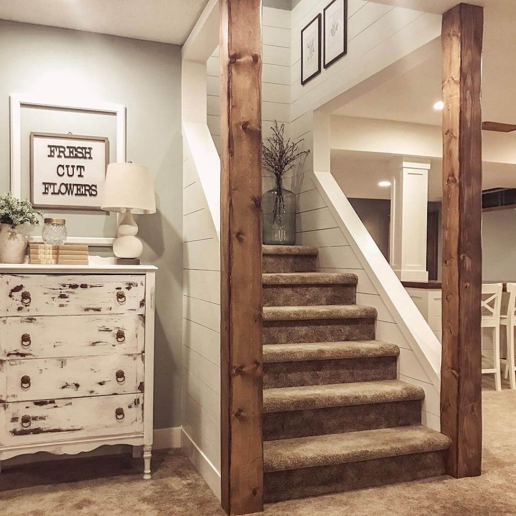16. Soft Farmhouse Style with a Cozy Vintage Feel