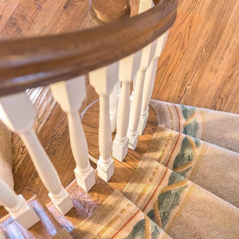 17. Soft Chevron Elegance in Warm Neutrals