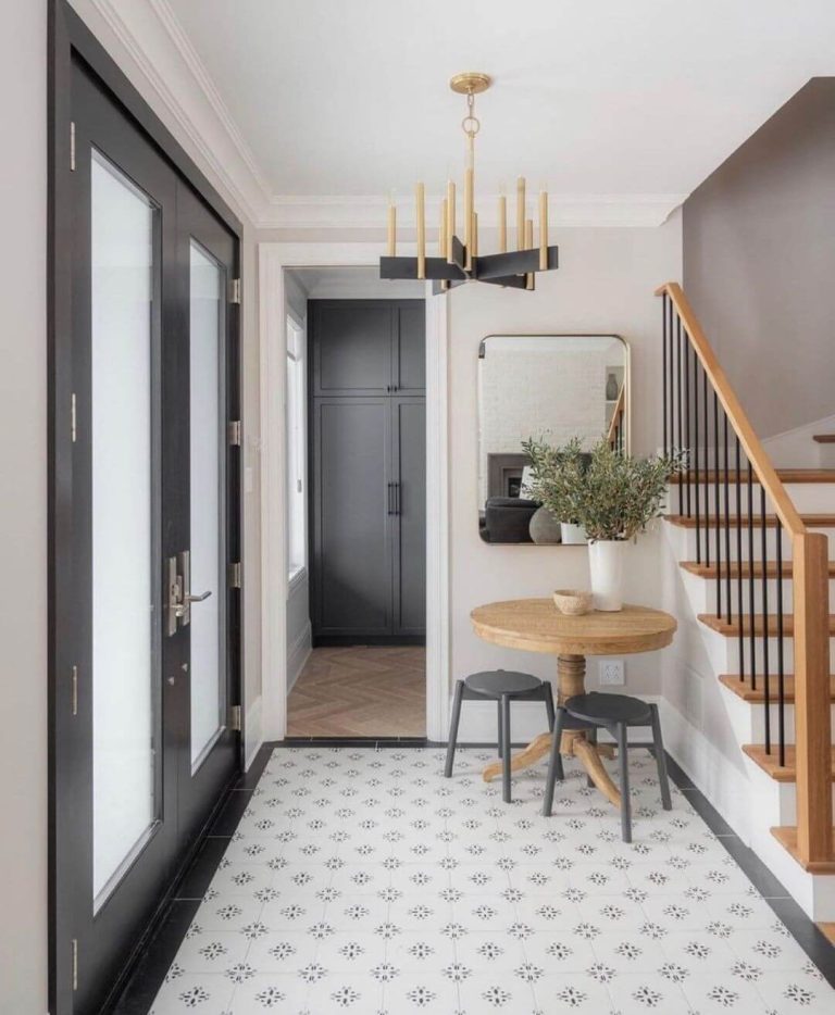 Stunning Entryway Light Fixture Ideas to Brighten Up Your Home's First ...