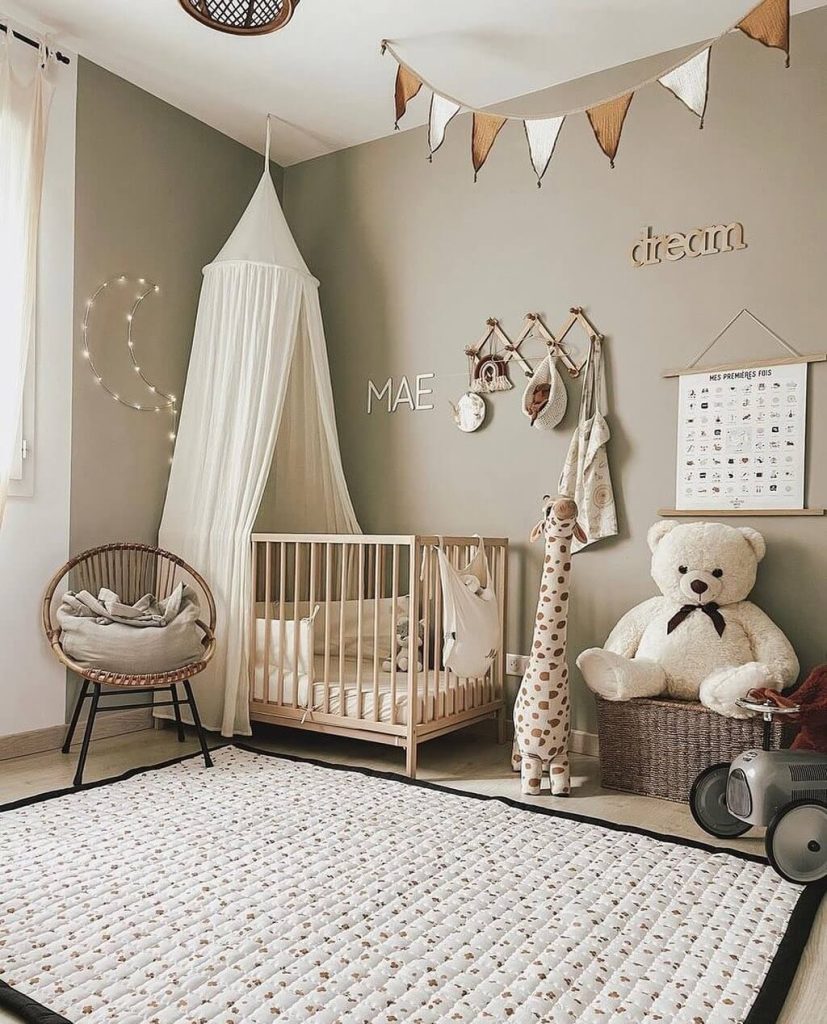 29. A Personalized Retreat with Playful Accents
