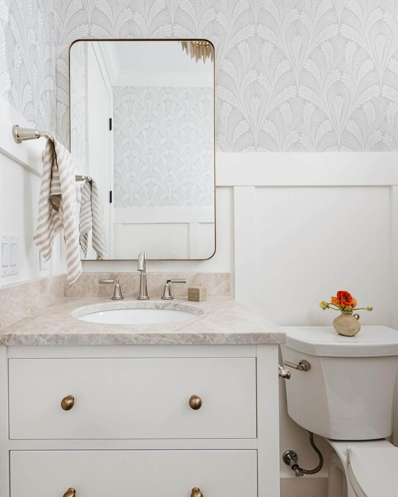 4. Soft Neutrals and Elegant Simplicity