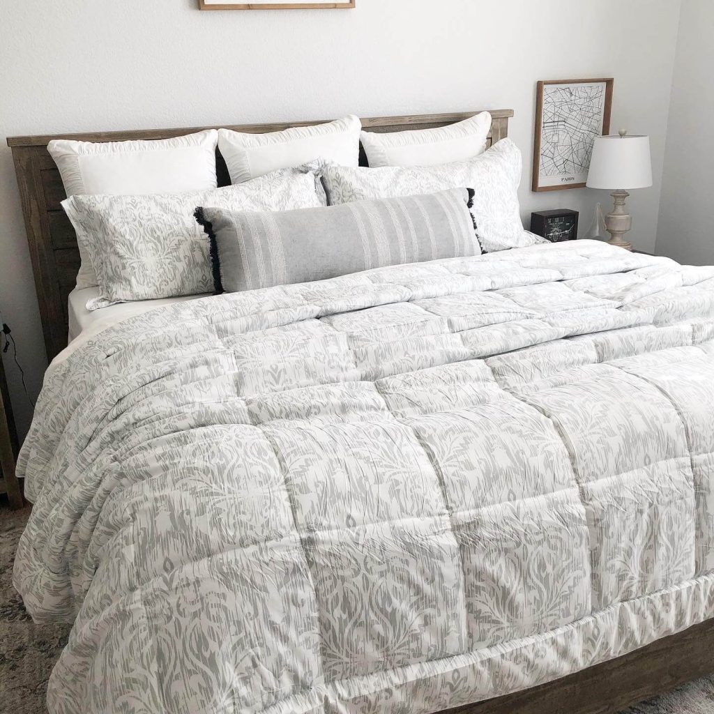 5. Soft Elegance in Monochrome Layers