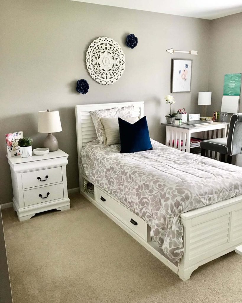 5. Colorful Pop Princess-Inspired Room