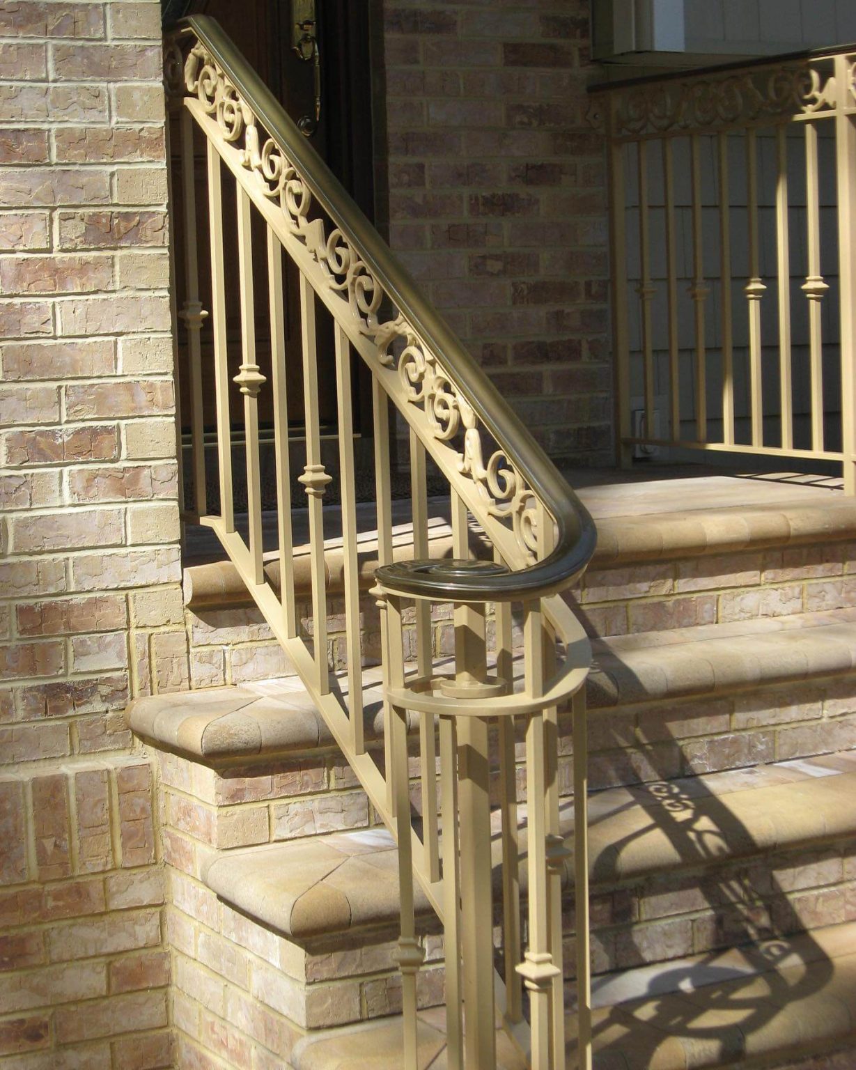 Photo inspiration: Visual Reference: Stunning Porch Railing Ideas That Instantly Elevate Your Curb Appeal