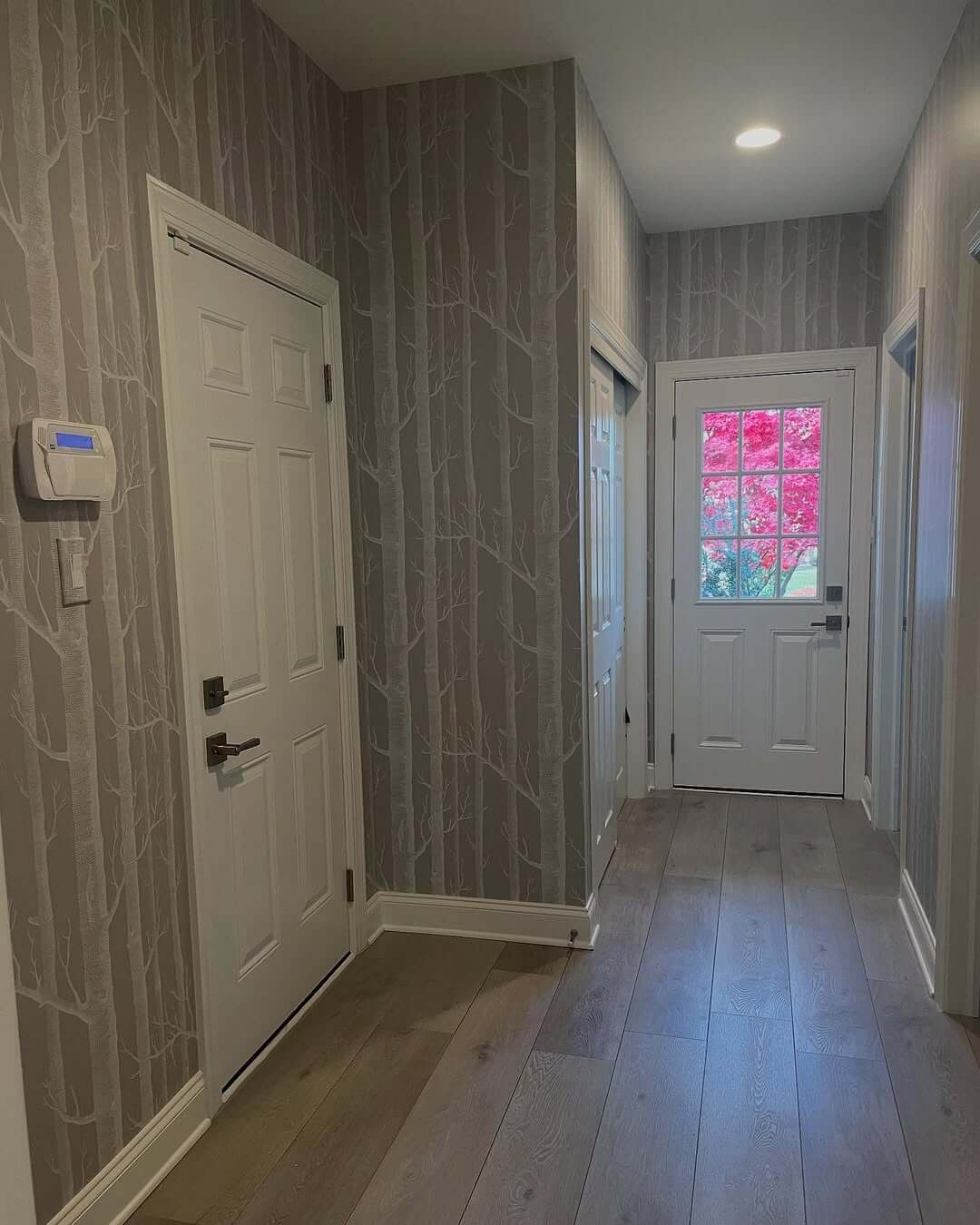 Stunning Entryway Wallpaper Ideas That Make a Lasting First Impression
