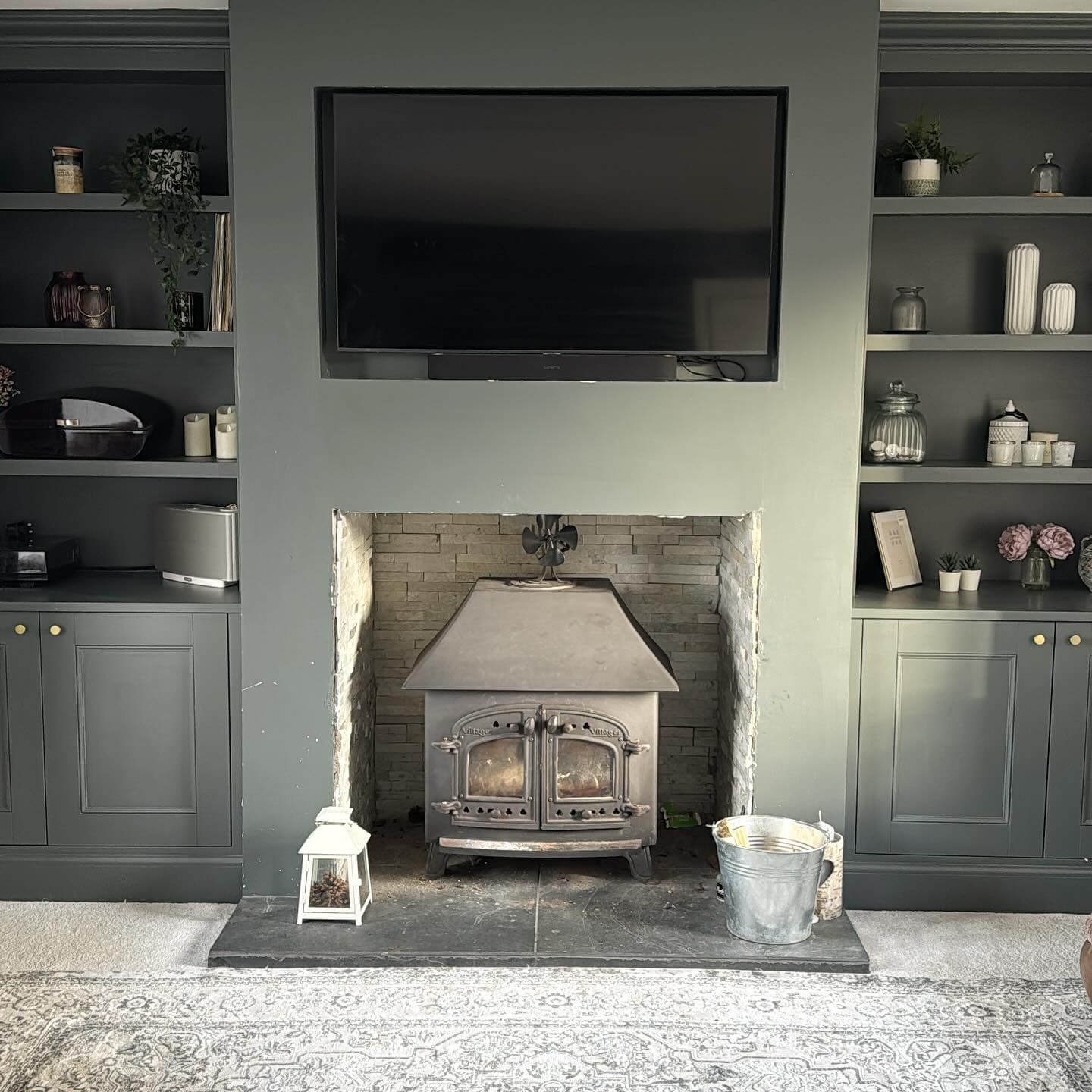 Stunning Grey Living Room Ideas That Balance Elegance and Comfort
