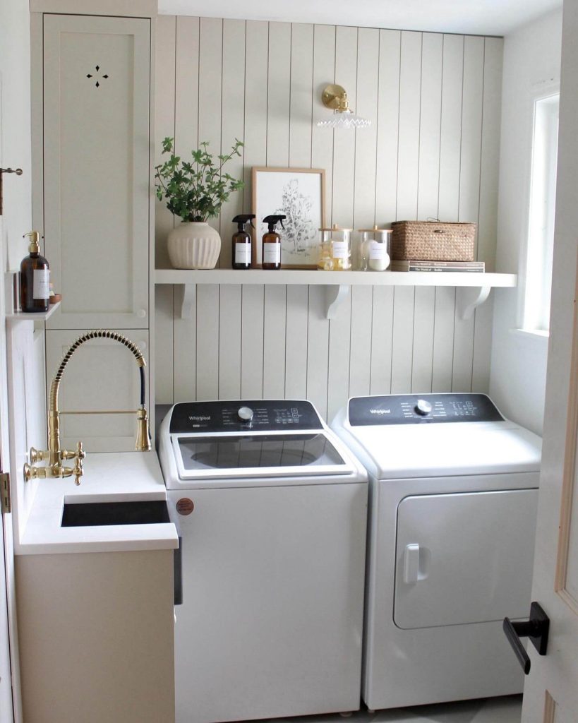 11. Timeless Neutrals in a Compact Layout