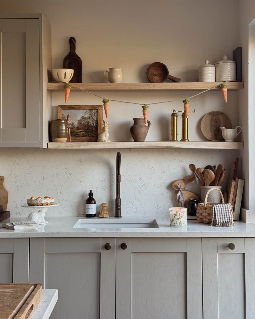 11. Neutral Tones With Seasonal Accents