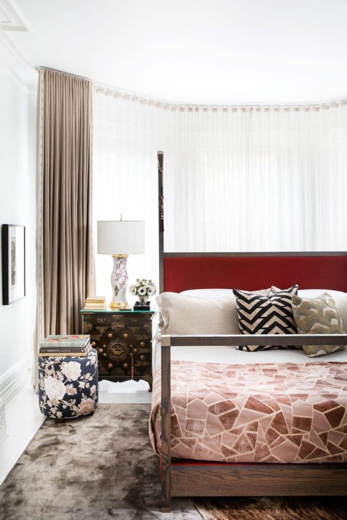 Cozy Room Decor Ideas Elegant Canopy Bed Corner