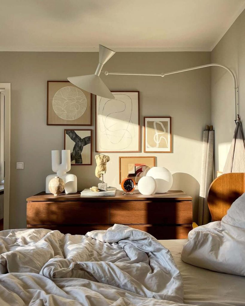 18. Japandi Interior Ideas Artistic Bedroom Decor